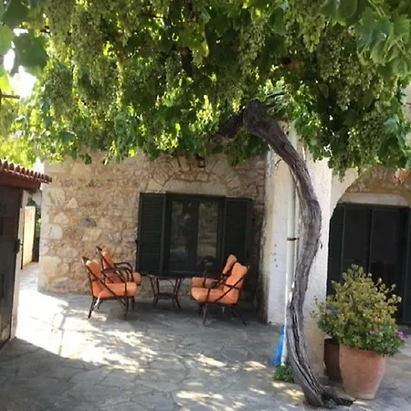 펜션 House Close To The Sea In • Messinia *
